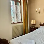 1er 酒店 阿尔贝维尔